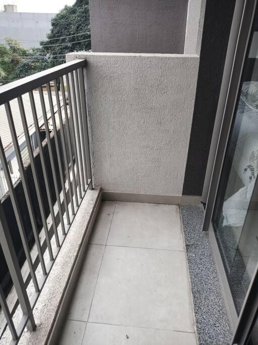 Apartamento De 25 Metros Do Lado Metro Linha 5 Lilas